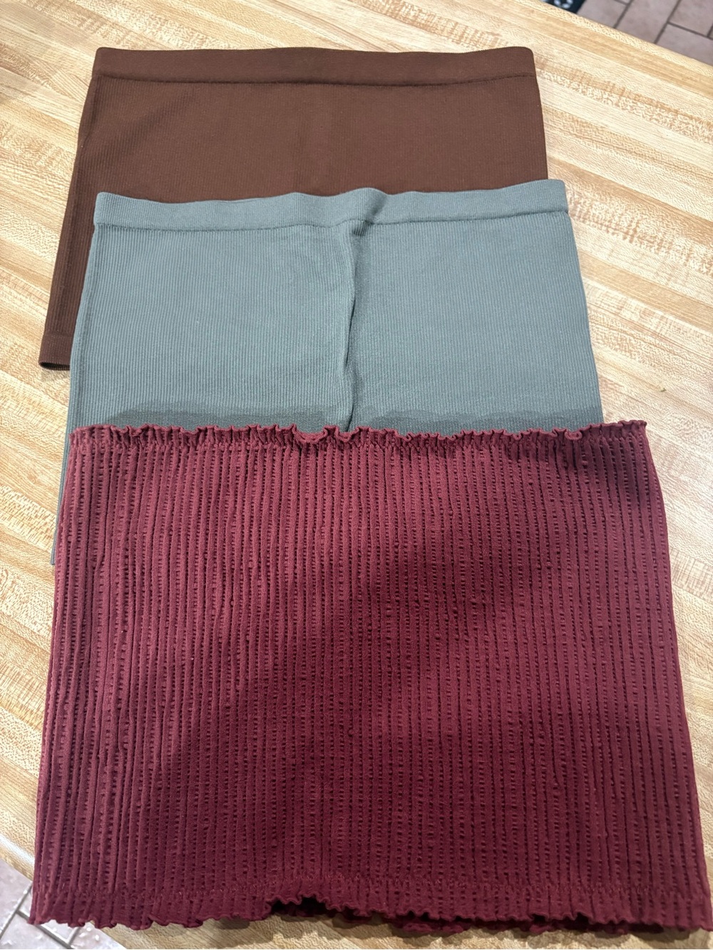 Bozzolo Tank Top Trio - Burgundy, Sage, Brown